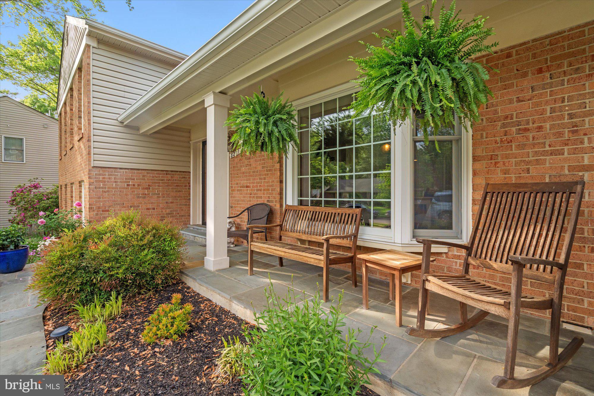 8221 TREEBROOKE LANE