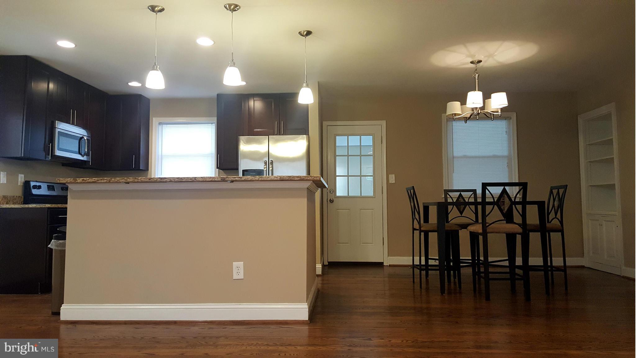 OAK KNOLL - Residential