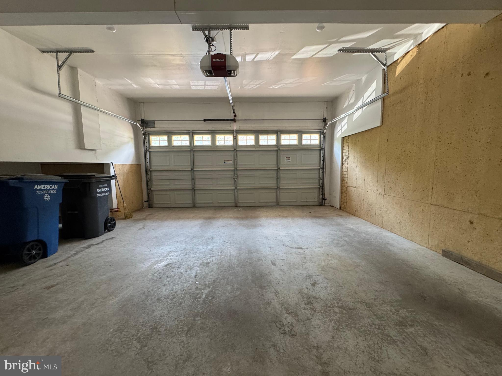 STONE CREEK CROSSING - Residential Lease