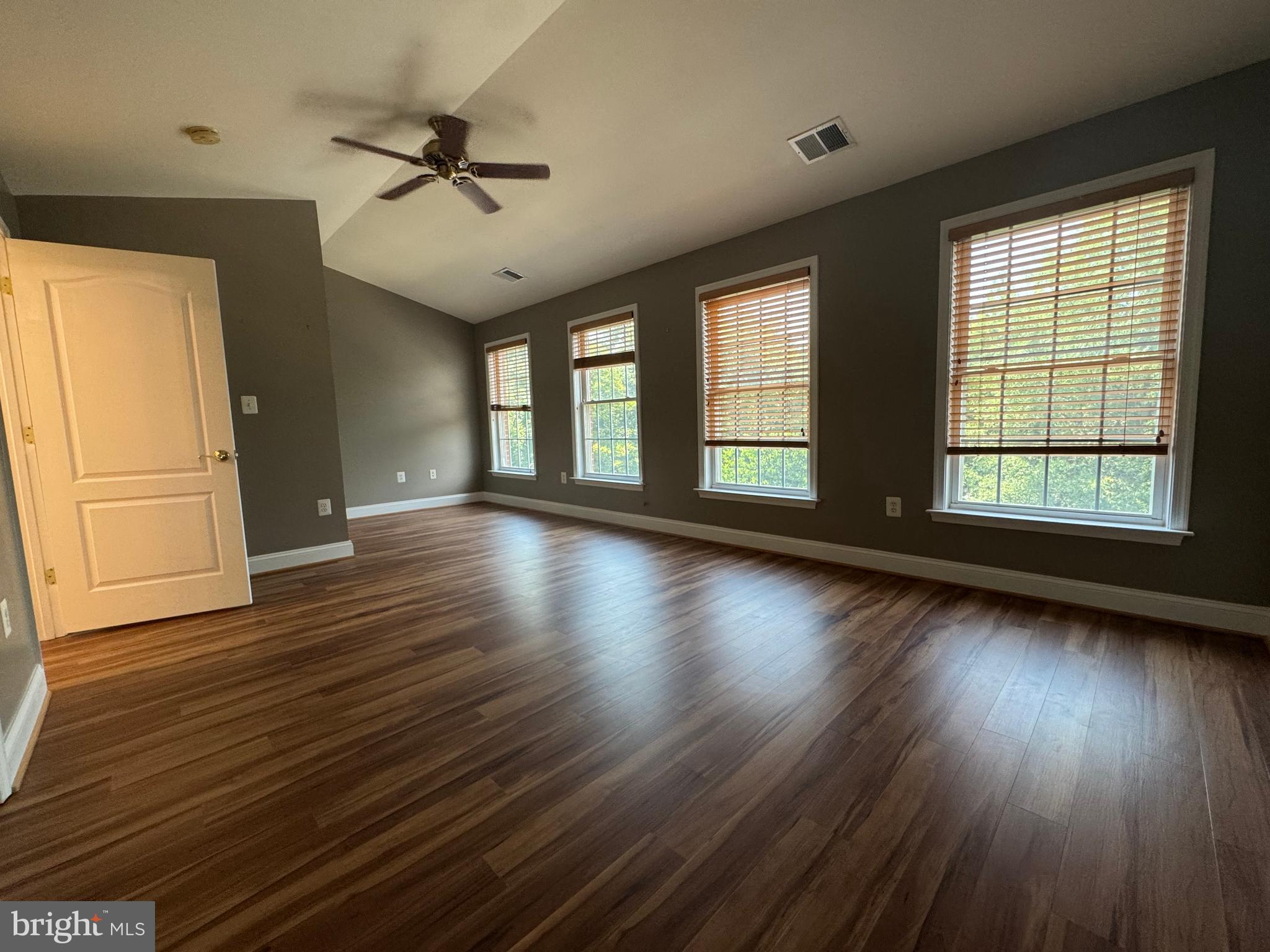 STONE CREEK CROSSING - Residential Lease