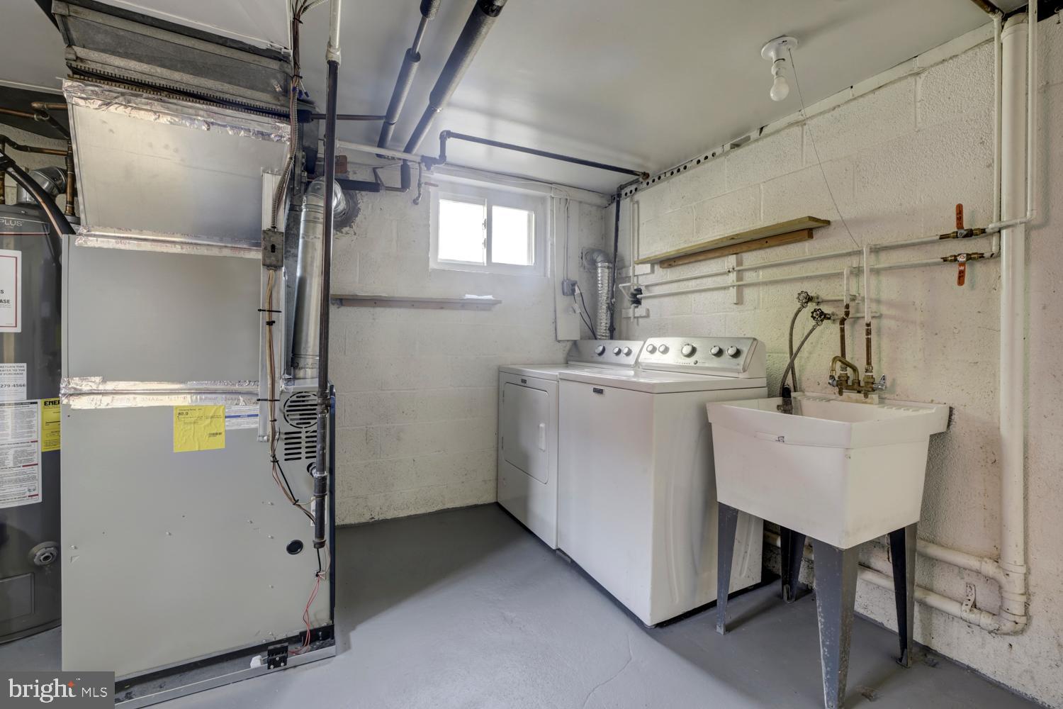 LOCUST SPRINGS - Residential