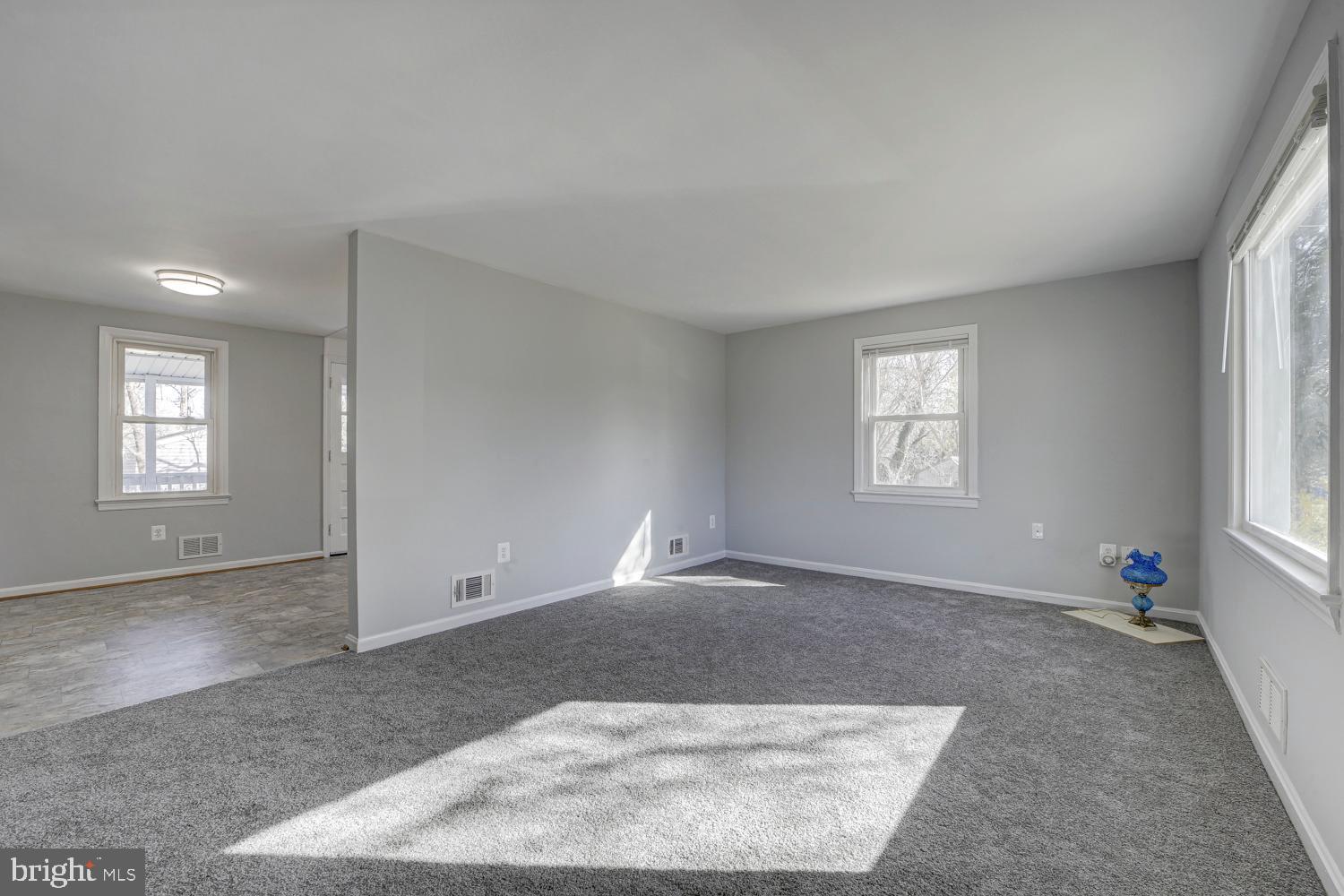 LOCUST SPRINGS - Residential