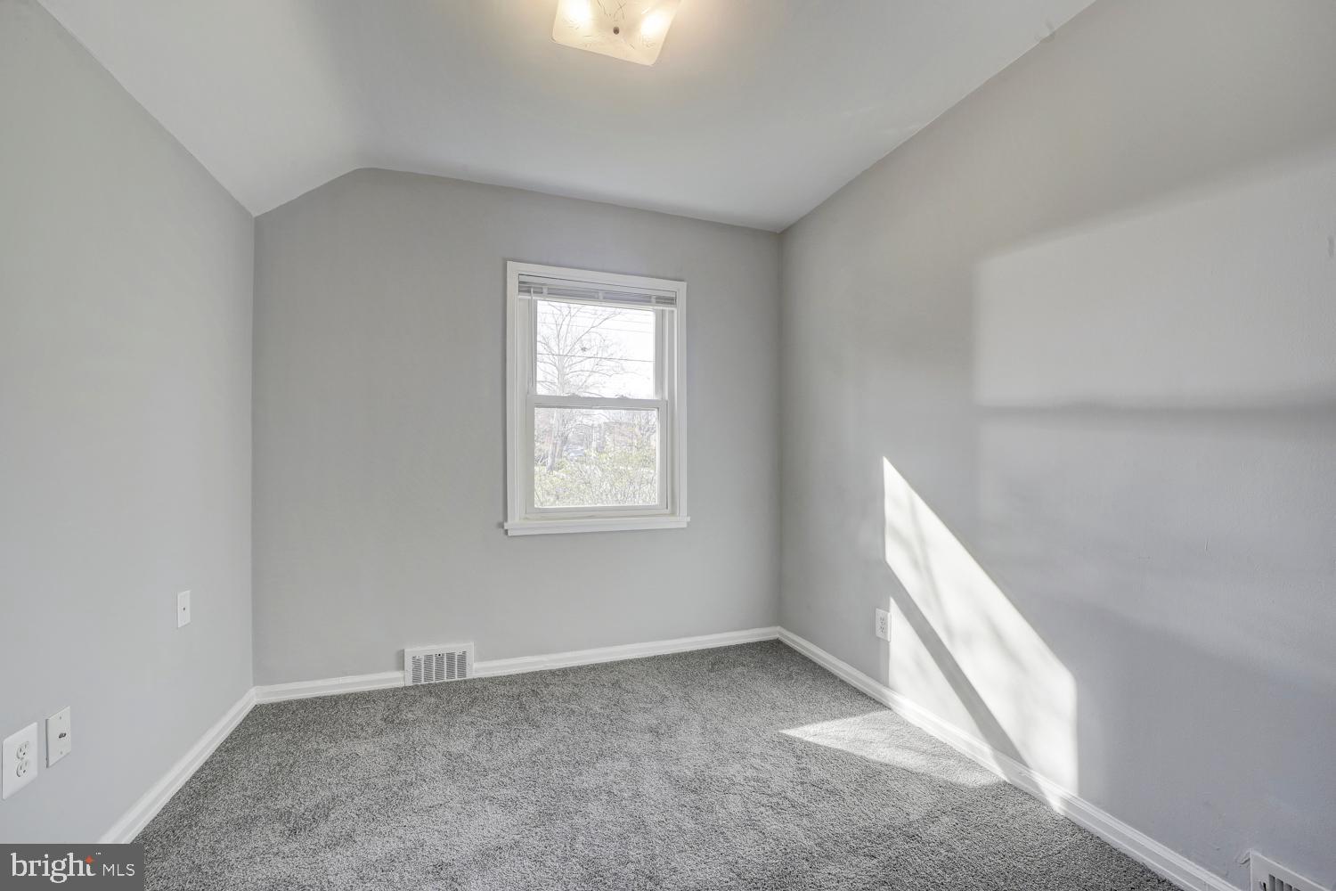 LOCUST SPRINGS - Residential