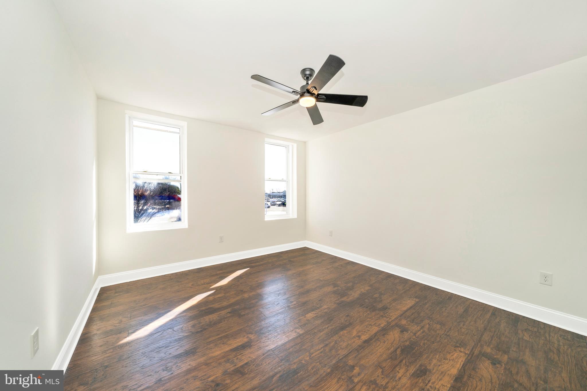 SHIPLEY HILL - Residential