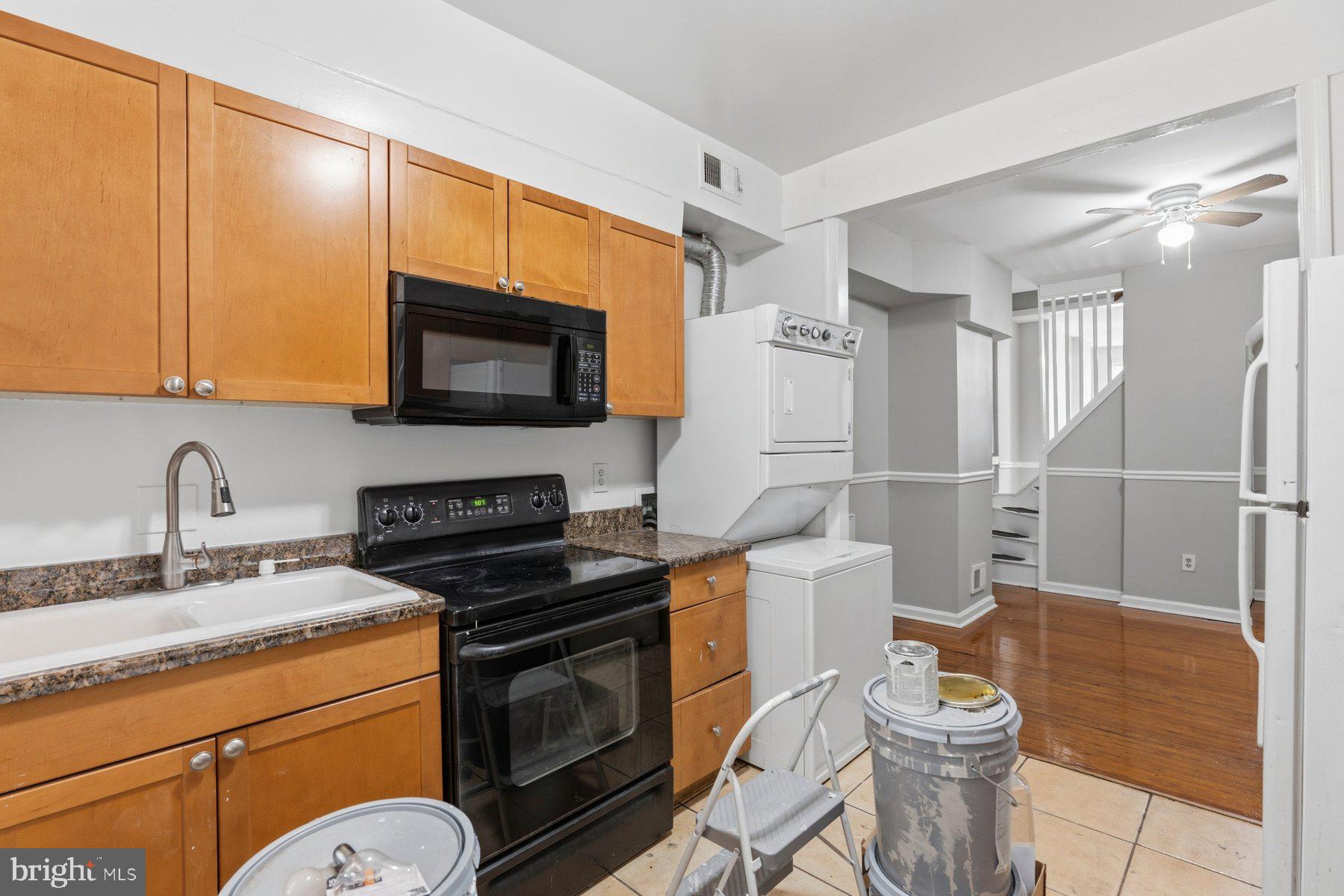 WASHINGTON VILLAGE - Residential