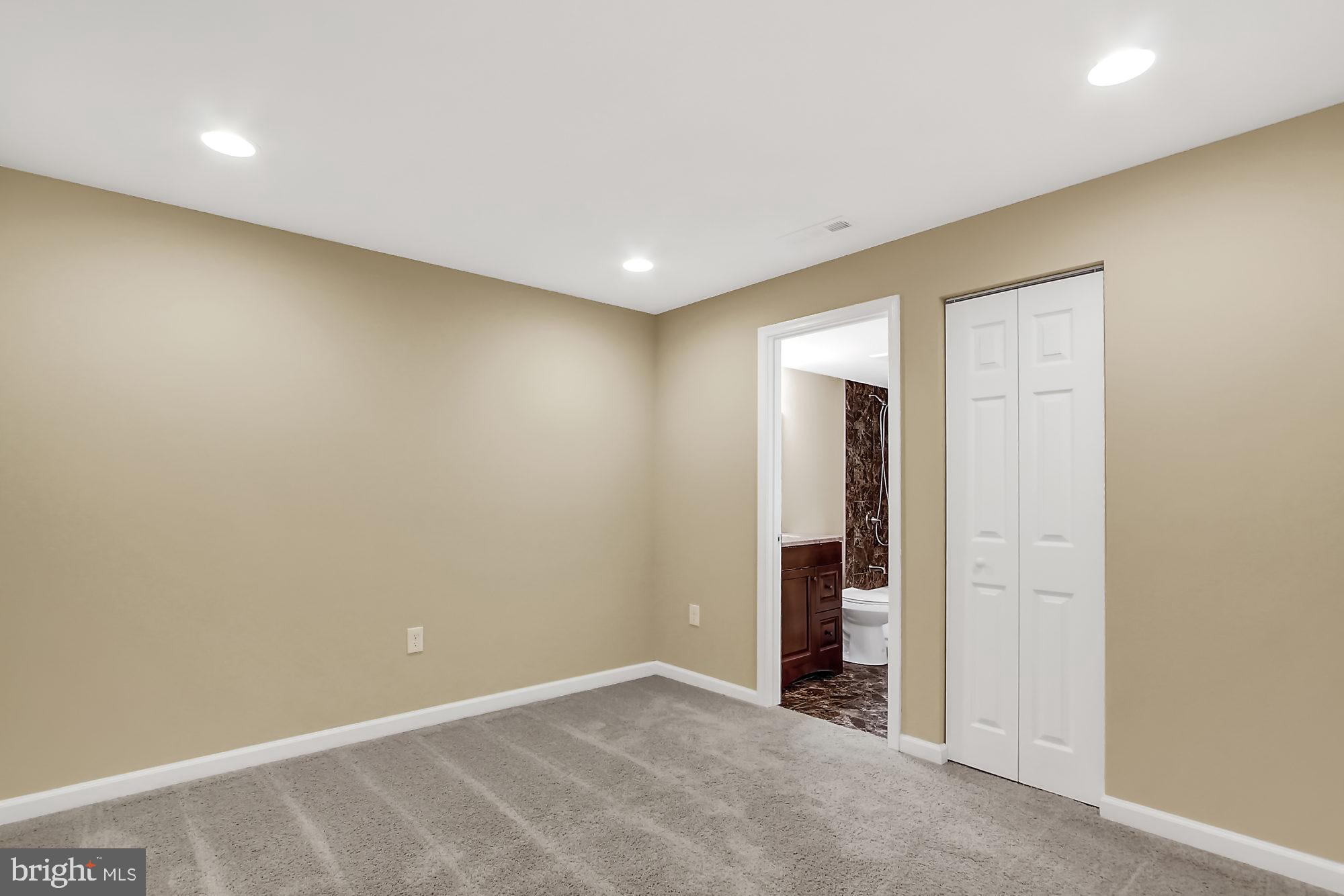 OTTER CREEK LANDING - Residential