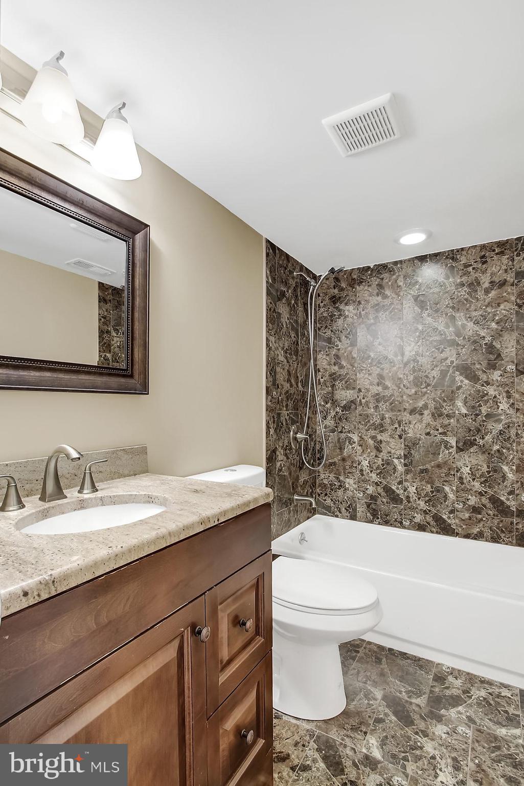 OTTER CREEK LANDING - Residential