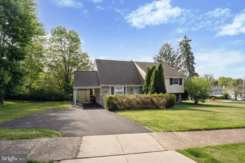 1313 Cloverly Road, Warminster, PA MLS: PABU2093130