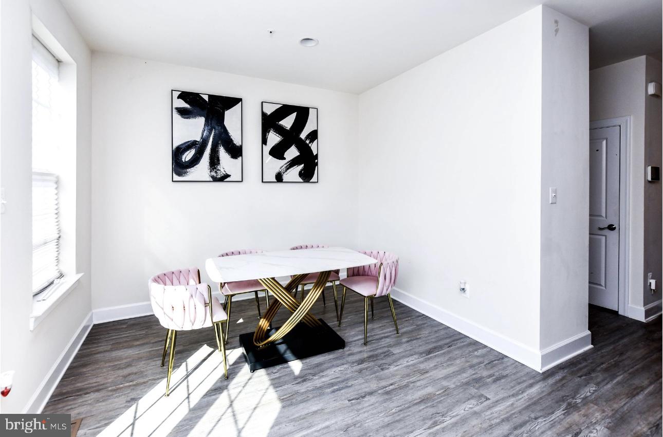 HAMILTON PARK - Residential