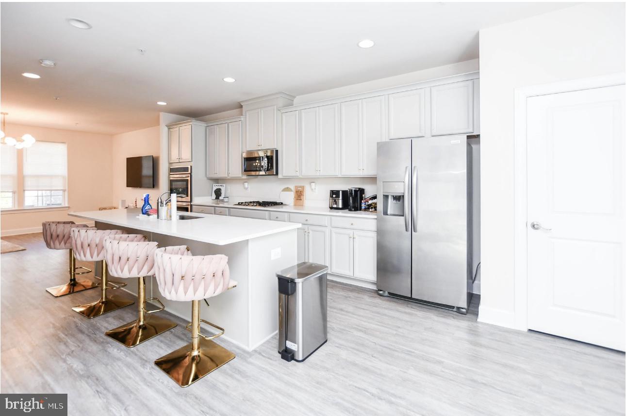 HAMILTON PARK - Residential