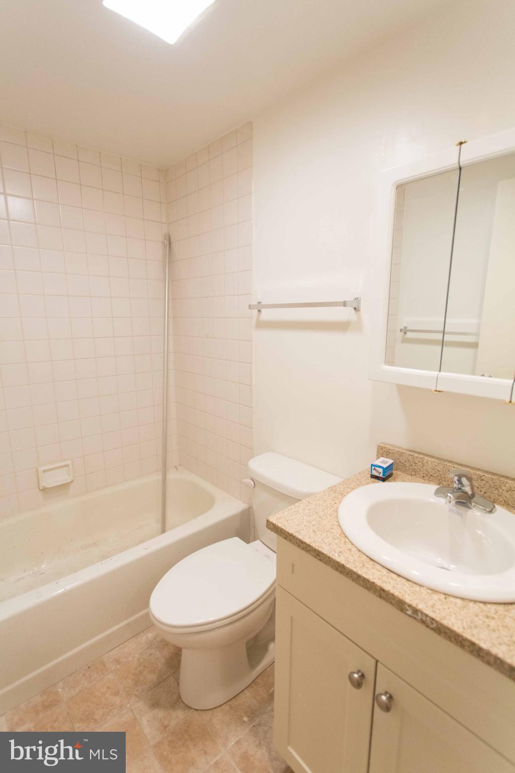 OLD CITY - Residential Lease