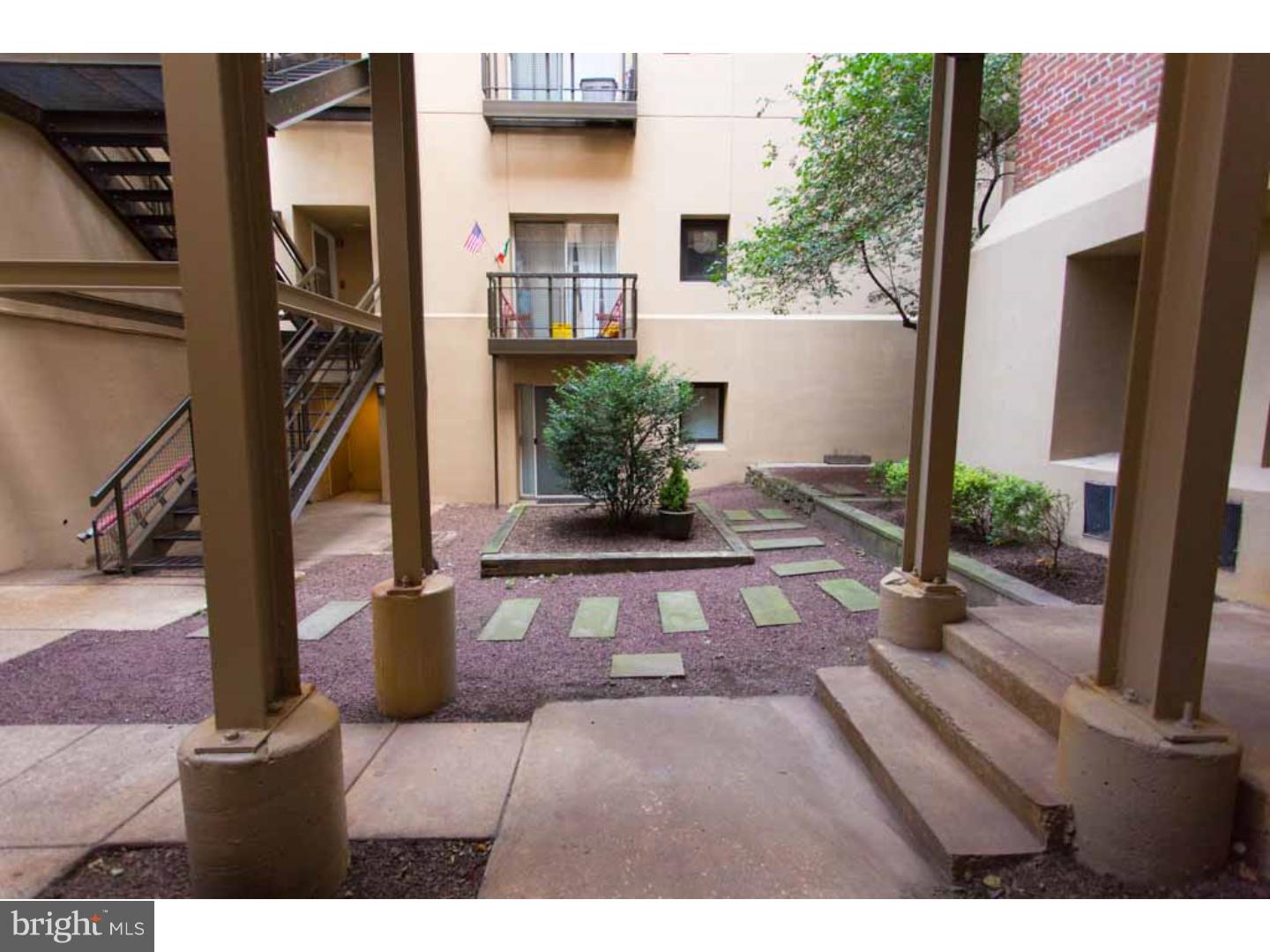 OLD CITY - Residential Lease