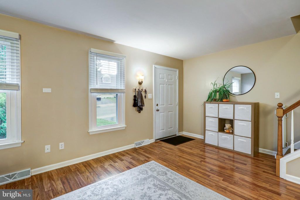 Photo of 21 Yorkshire Court, Elizabethtown, PA 17022 (MLS # PALA2058016)