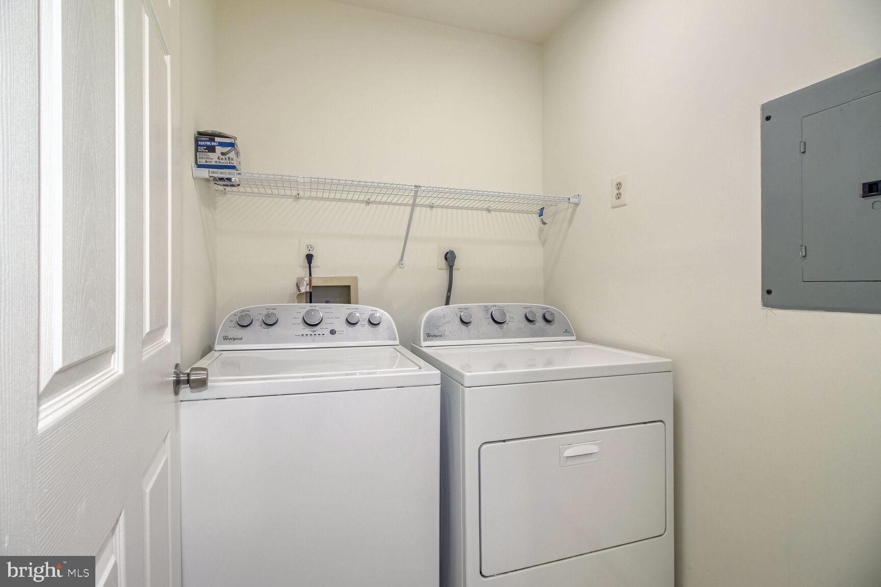 ASTORIA HILL - Residential Lease