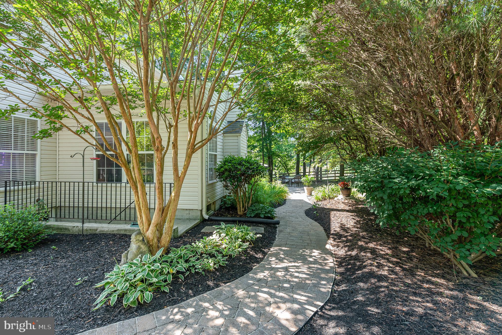 CAMPUS HILLS ESTATES - Residential