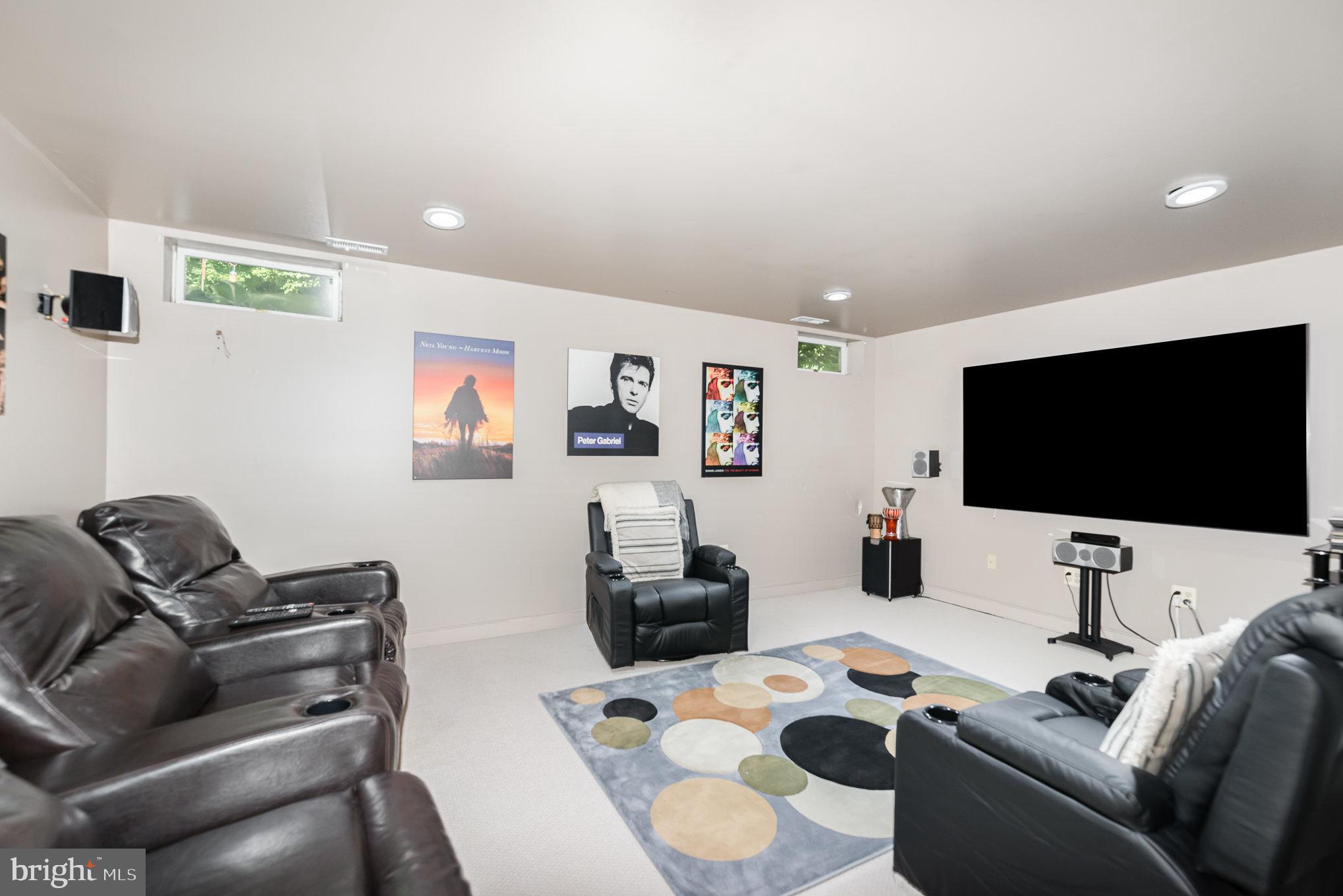 CAMPUS HILLS ESTATES - Residential