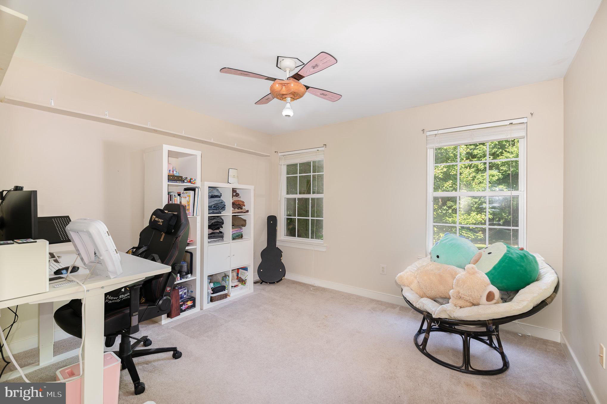 CAMPUS HILLS ESTATES - Residential