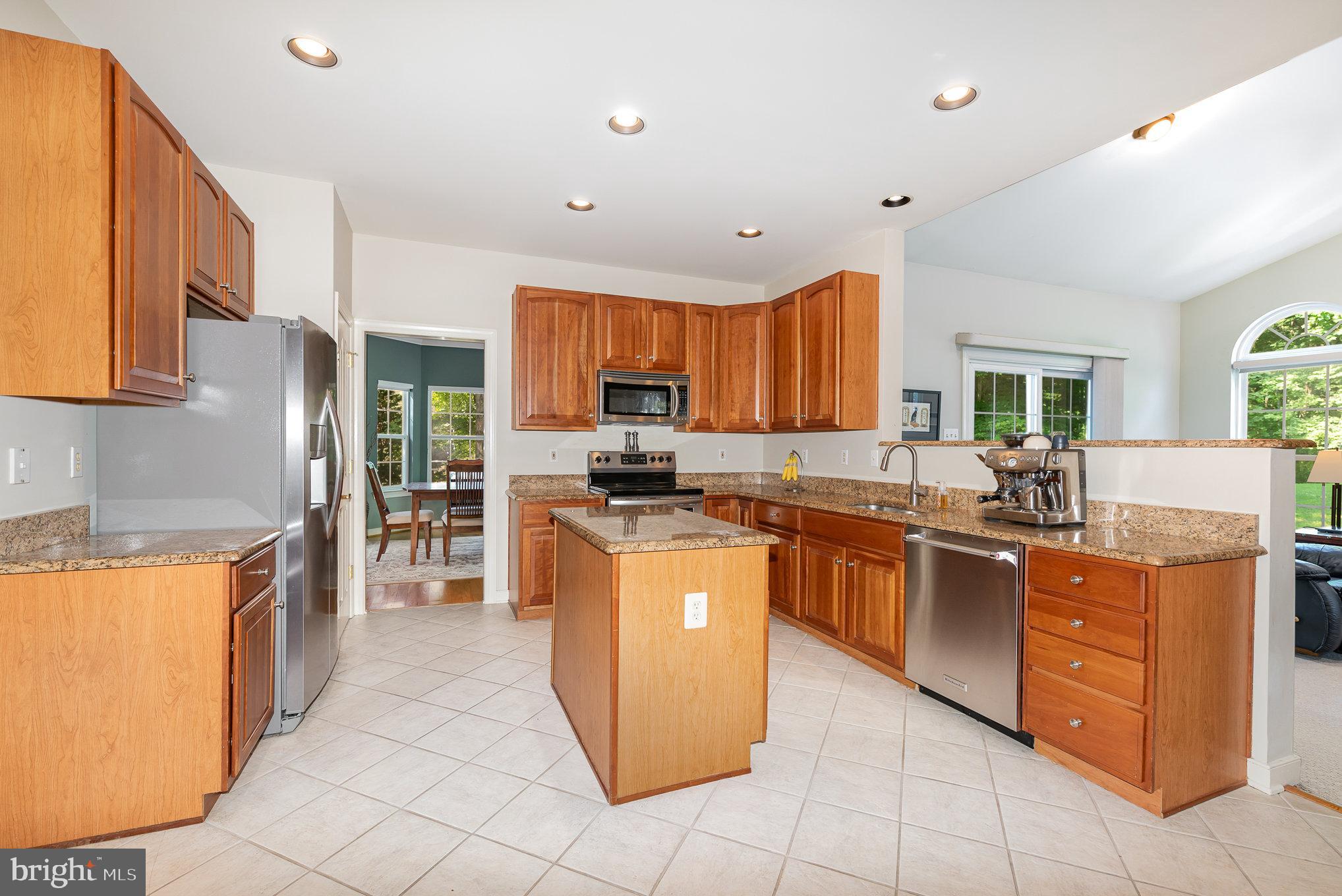 CAMPUS HILLS ESTATES - Residential