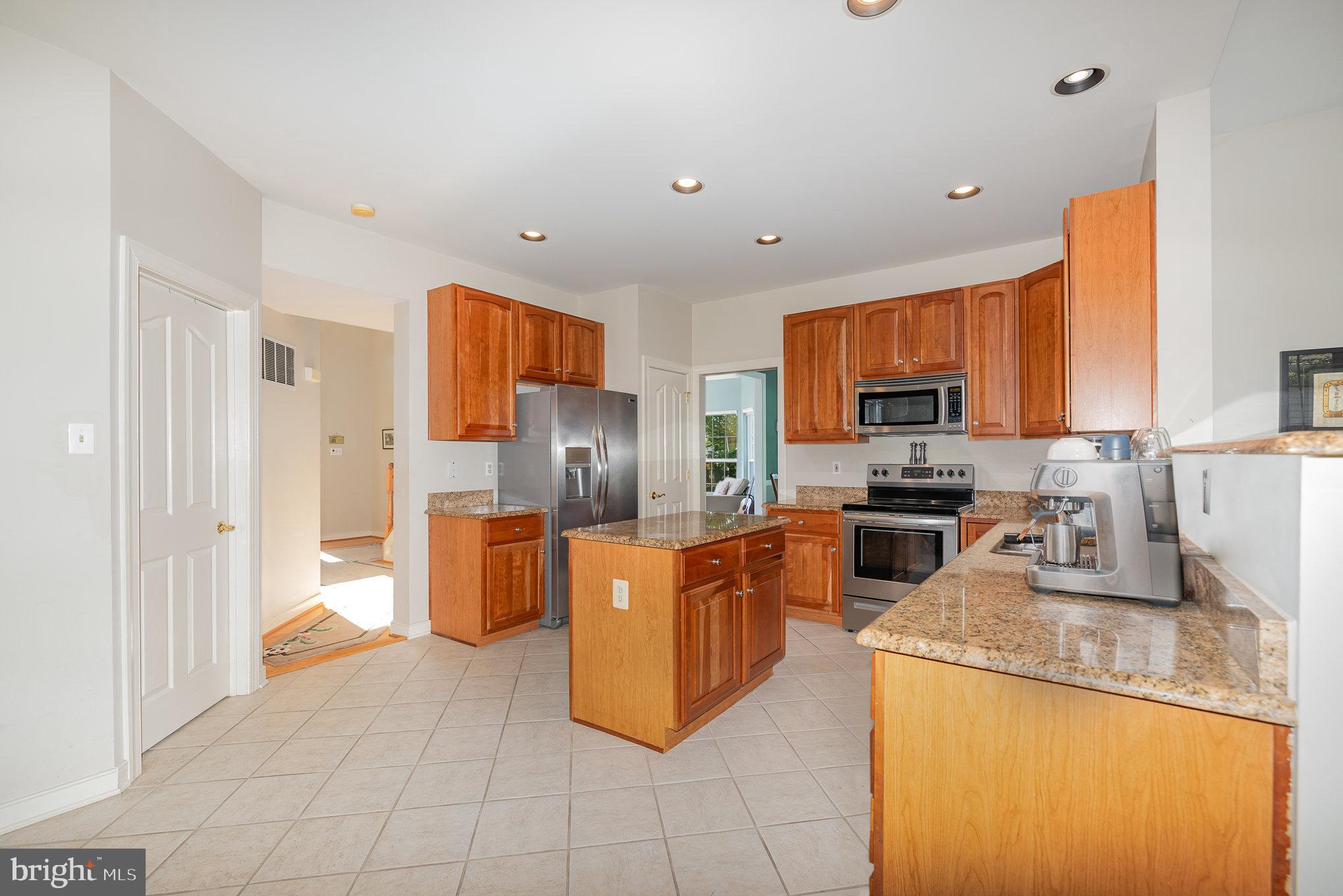 CAMPUS HILLS ESTATES - Residential