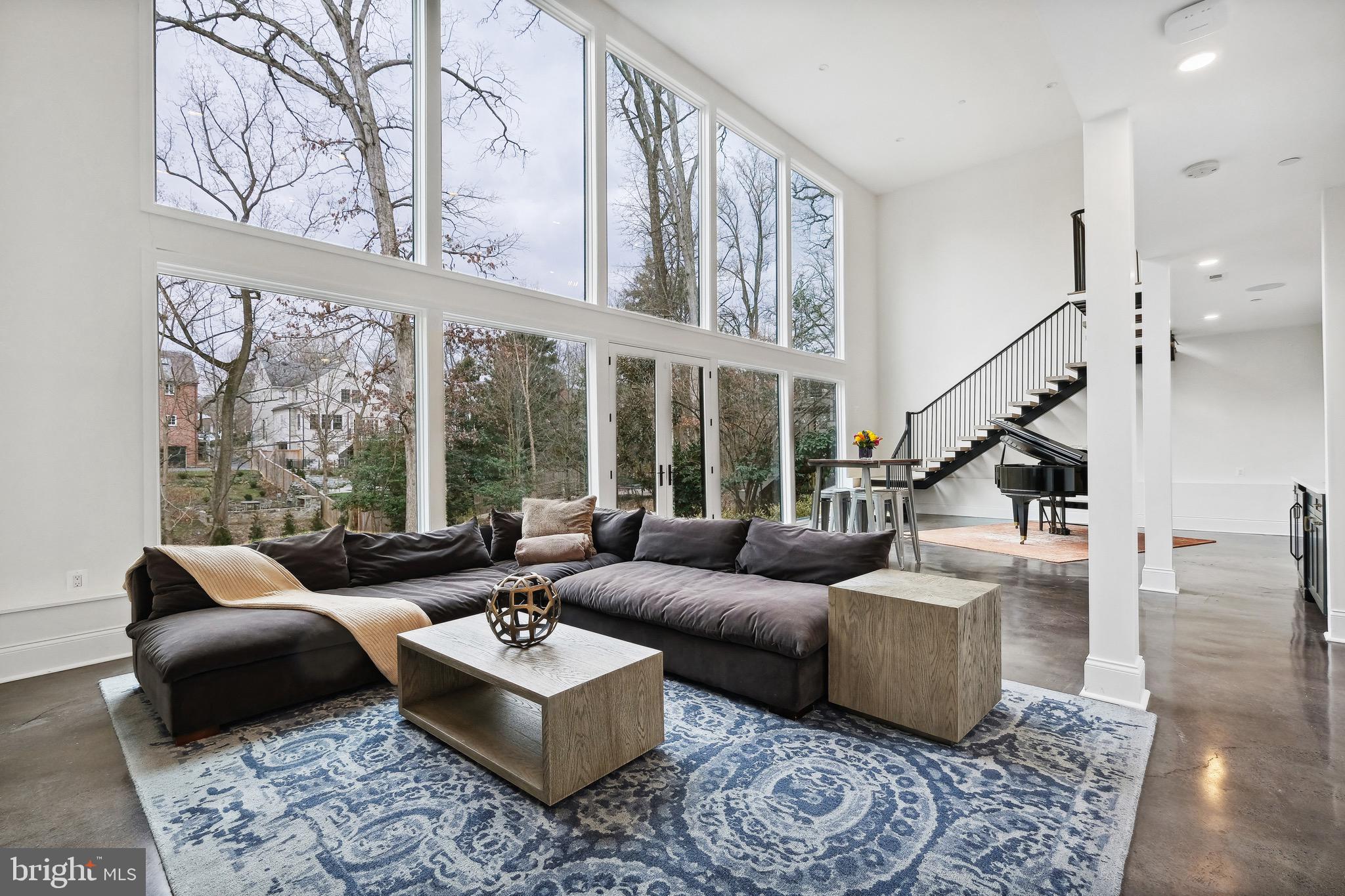BARNABY WOODS - Residential
