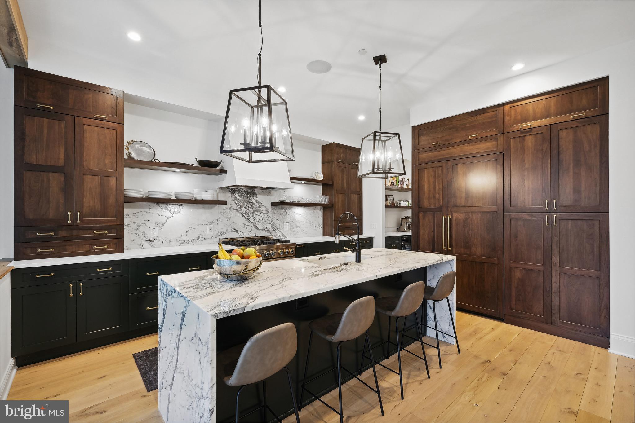 BARNABY WOODS - Residential