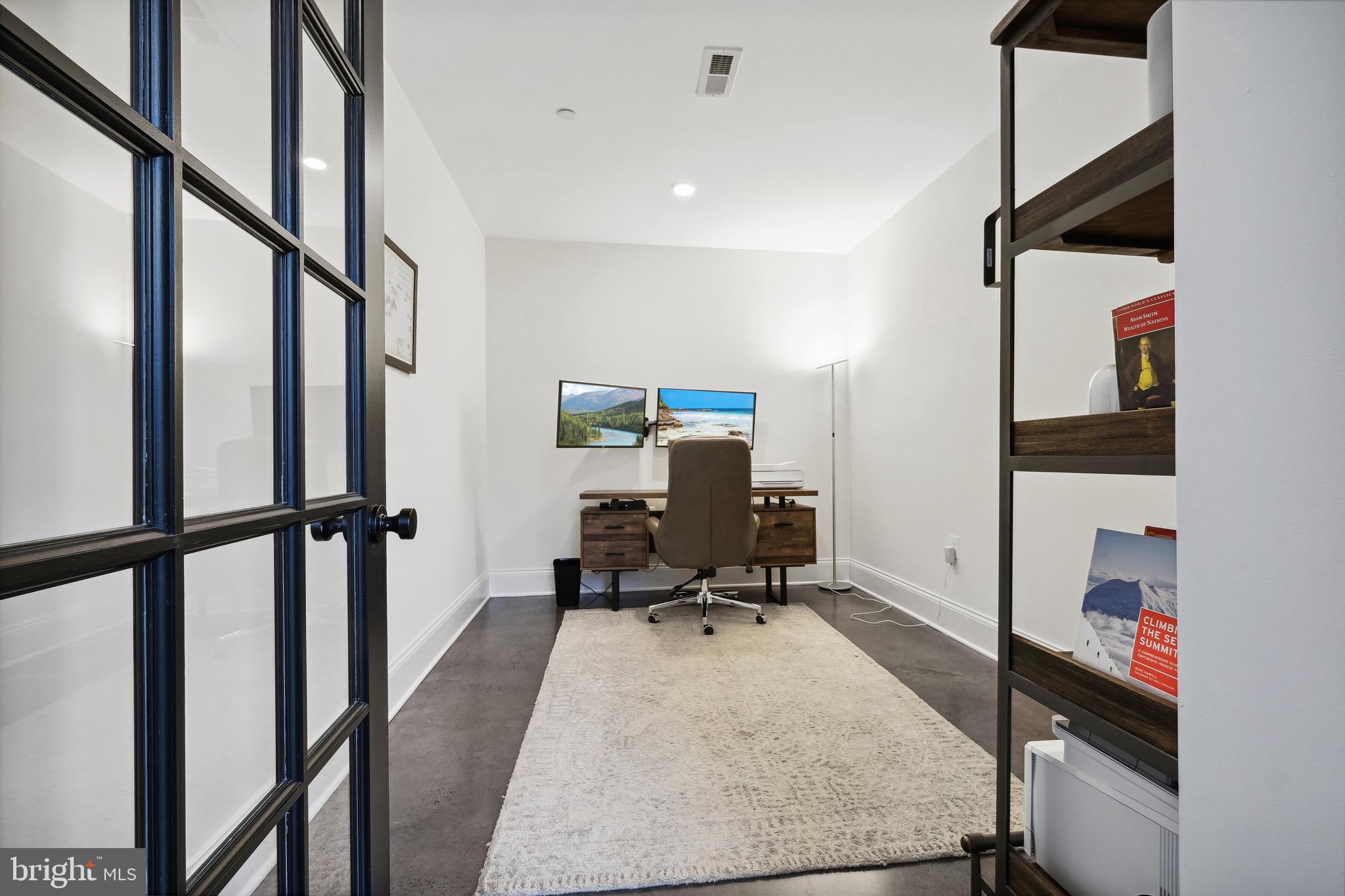 BARNABY WOODS - Residential