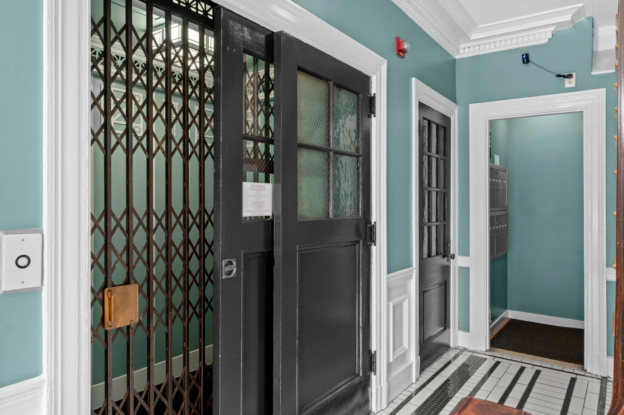 104 W MADISON STREET 1