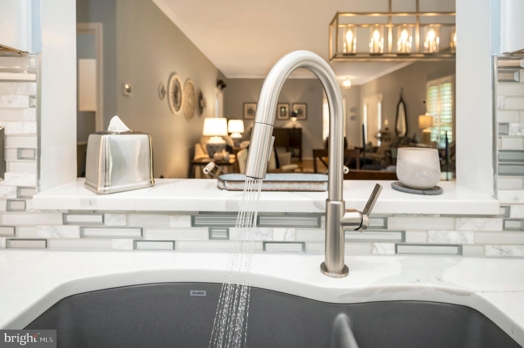 TURNBERRY WEST - Residential