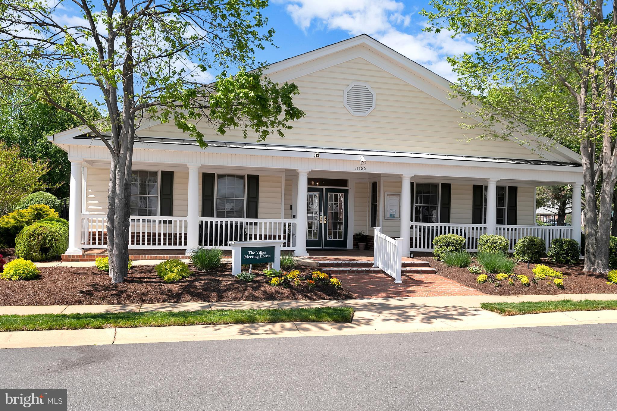 TURNBERRY WEST - Residential