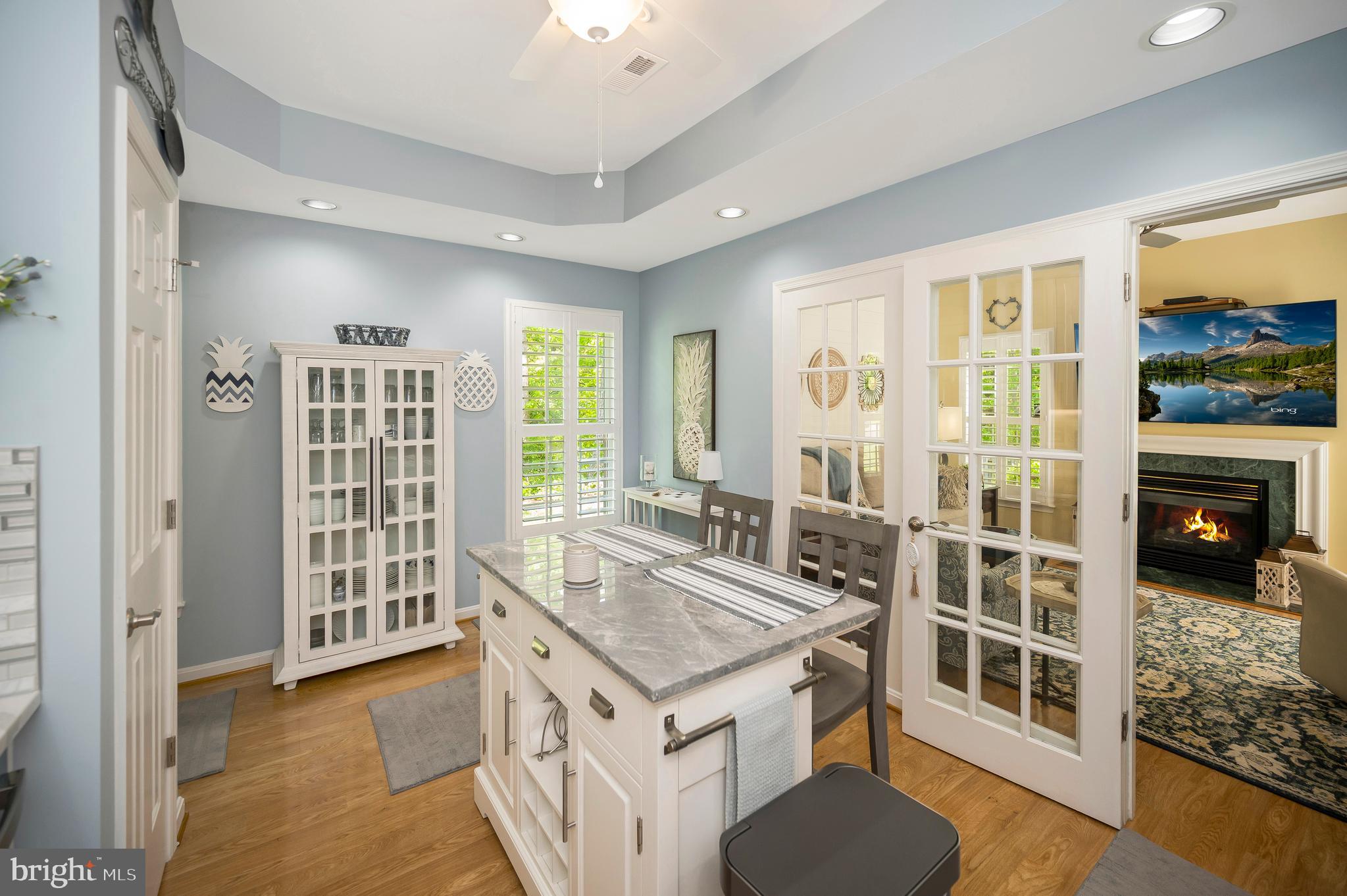 TURNBERRY WEST - Residential