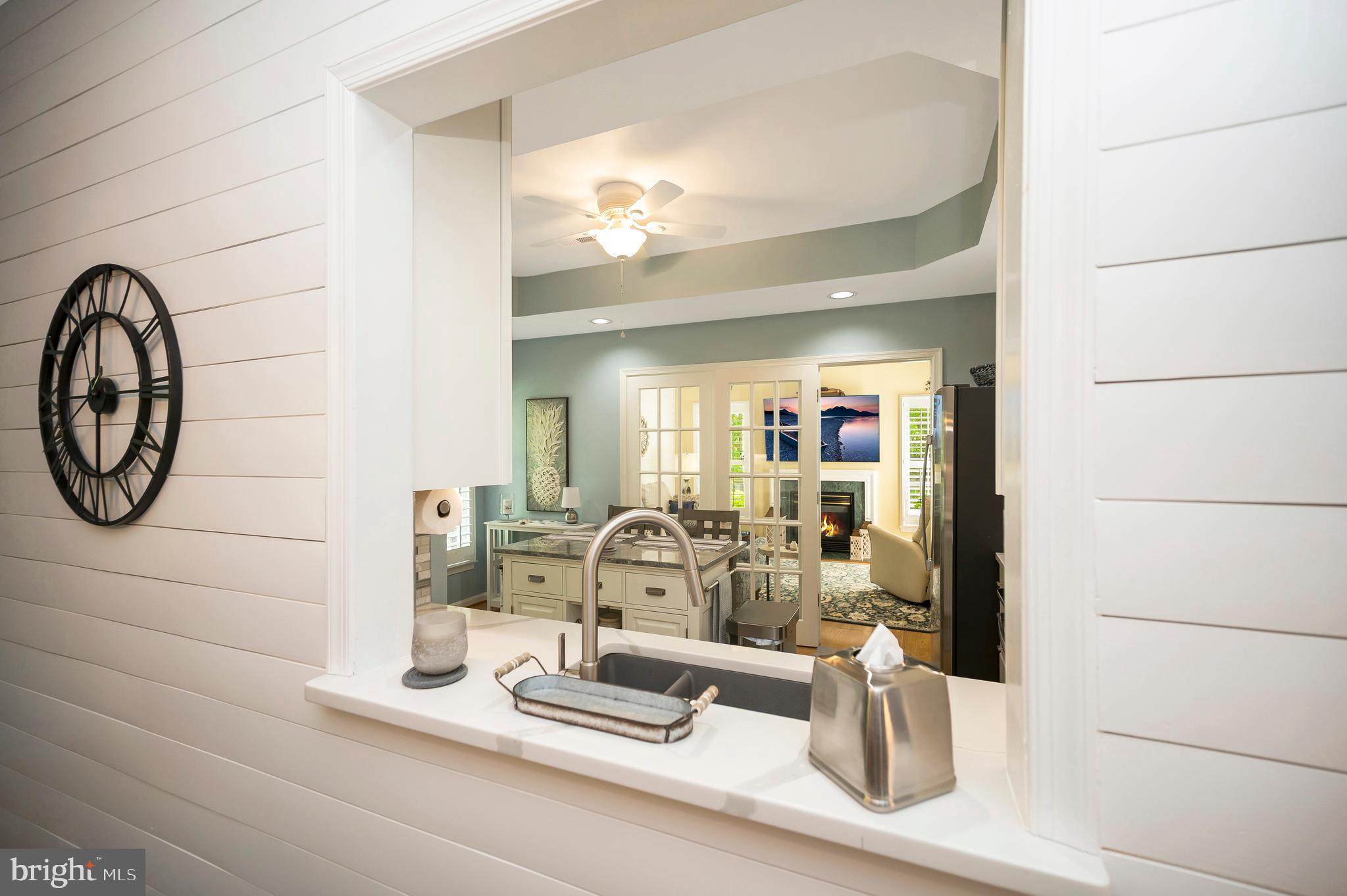 TURNBERRY WEST - Residential