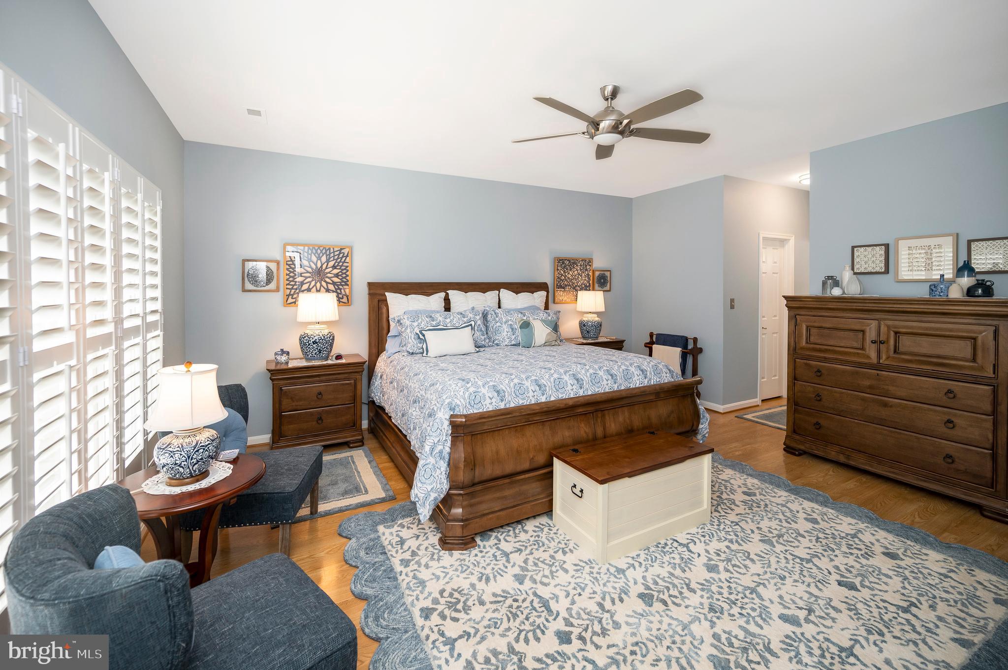 TURNBERRY WEST - Residential