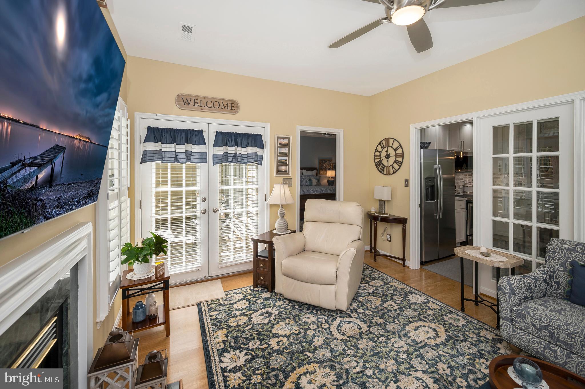 TURNBERRY WEST - Residential