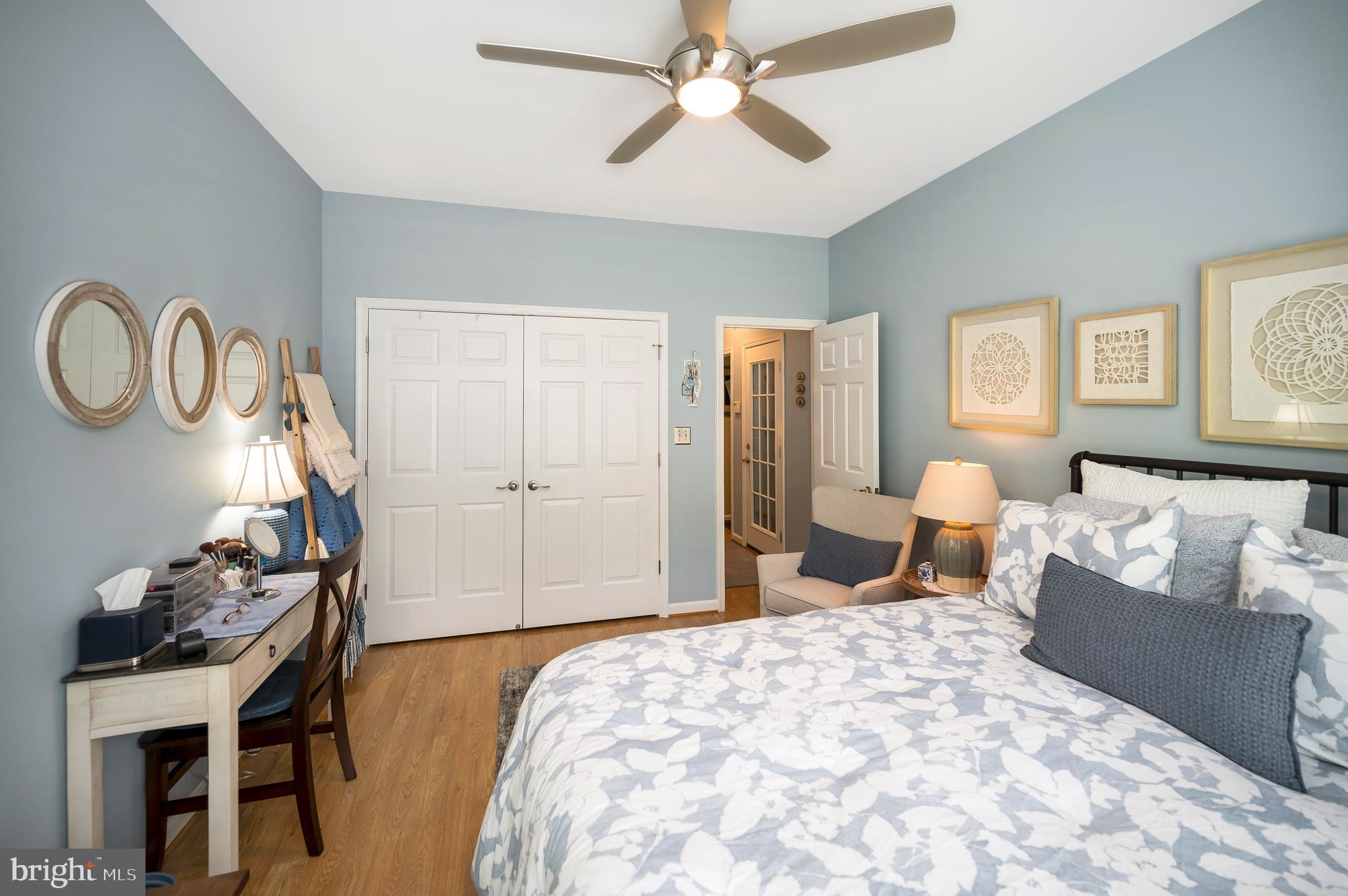 TURNBERRY WEST - Residential