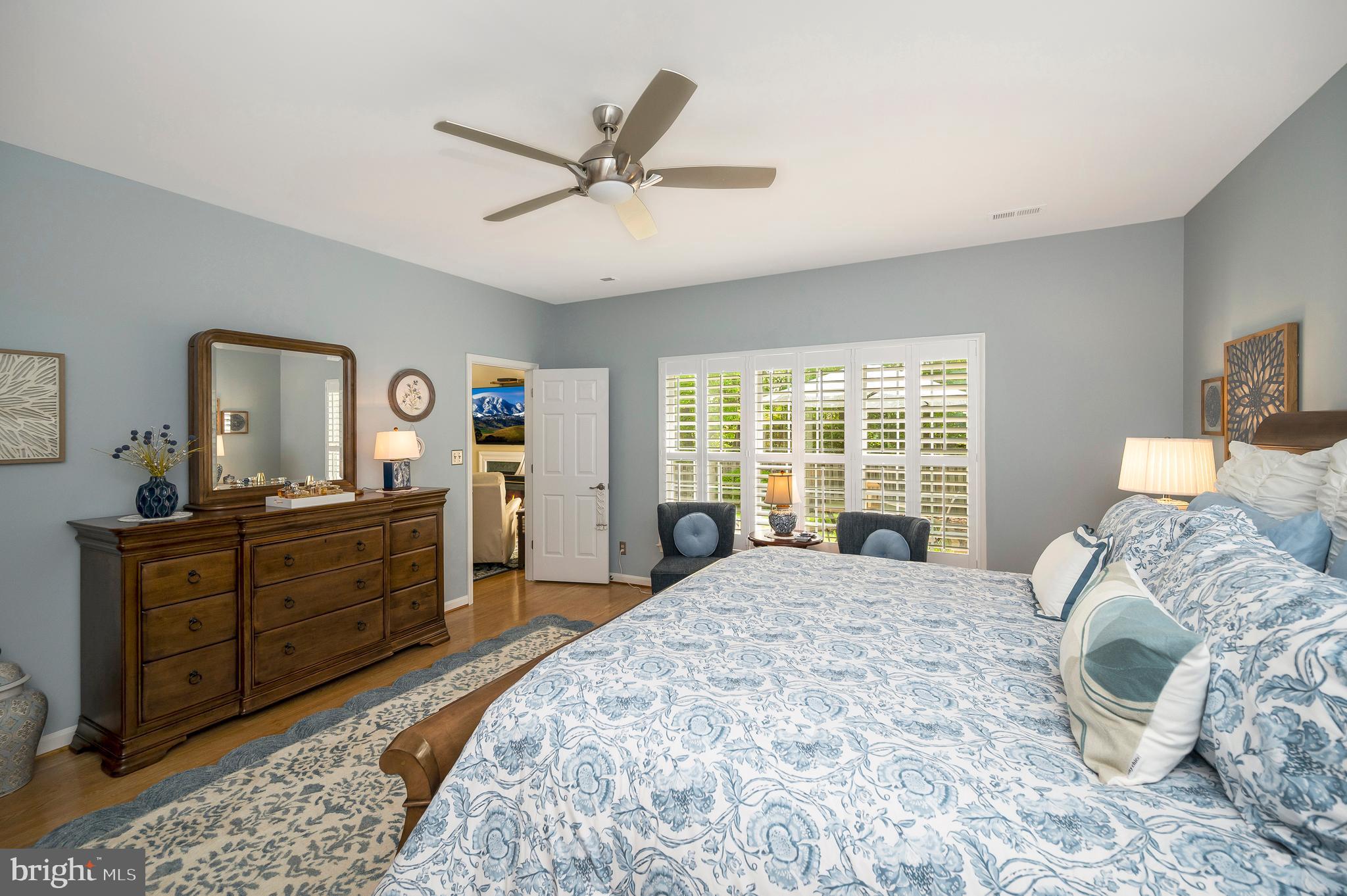 TURNBERRY WEST - Residential