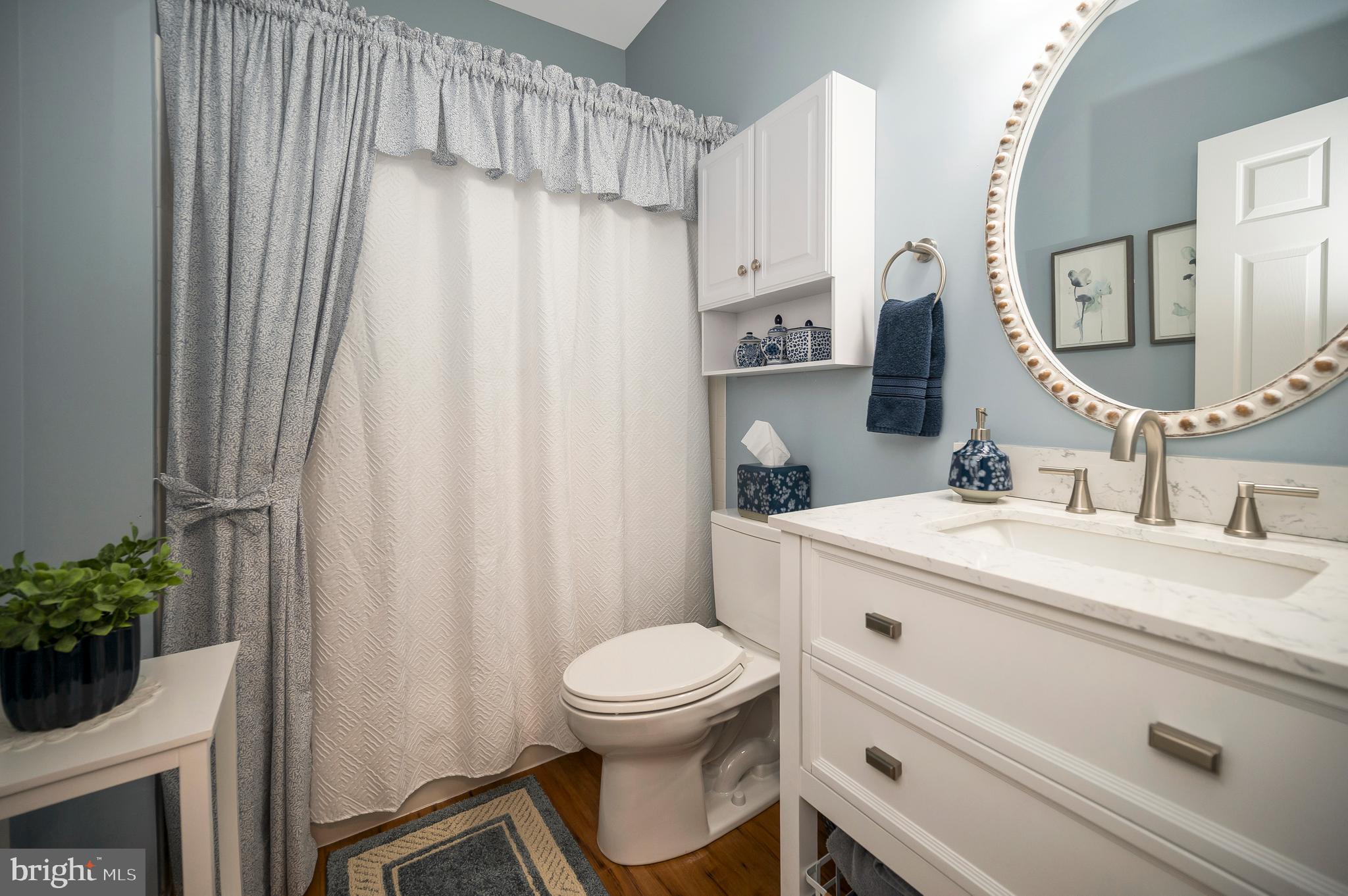 TURNBERRY WEST - Residential