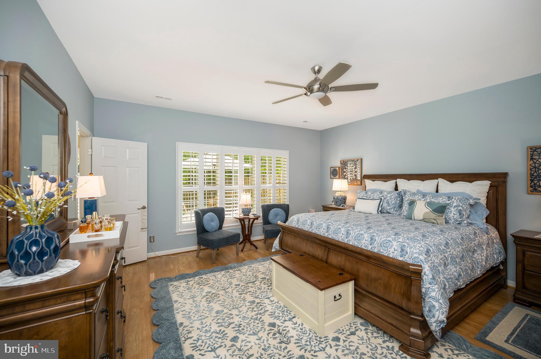 TURNBERRY WEST - Residential