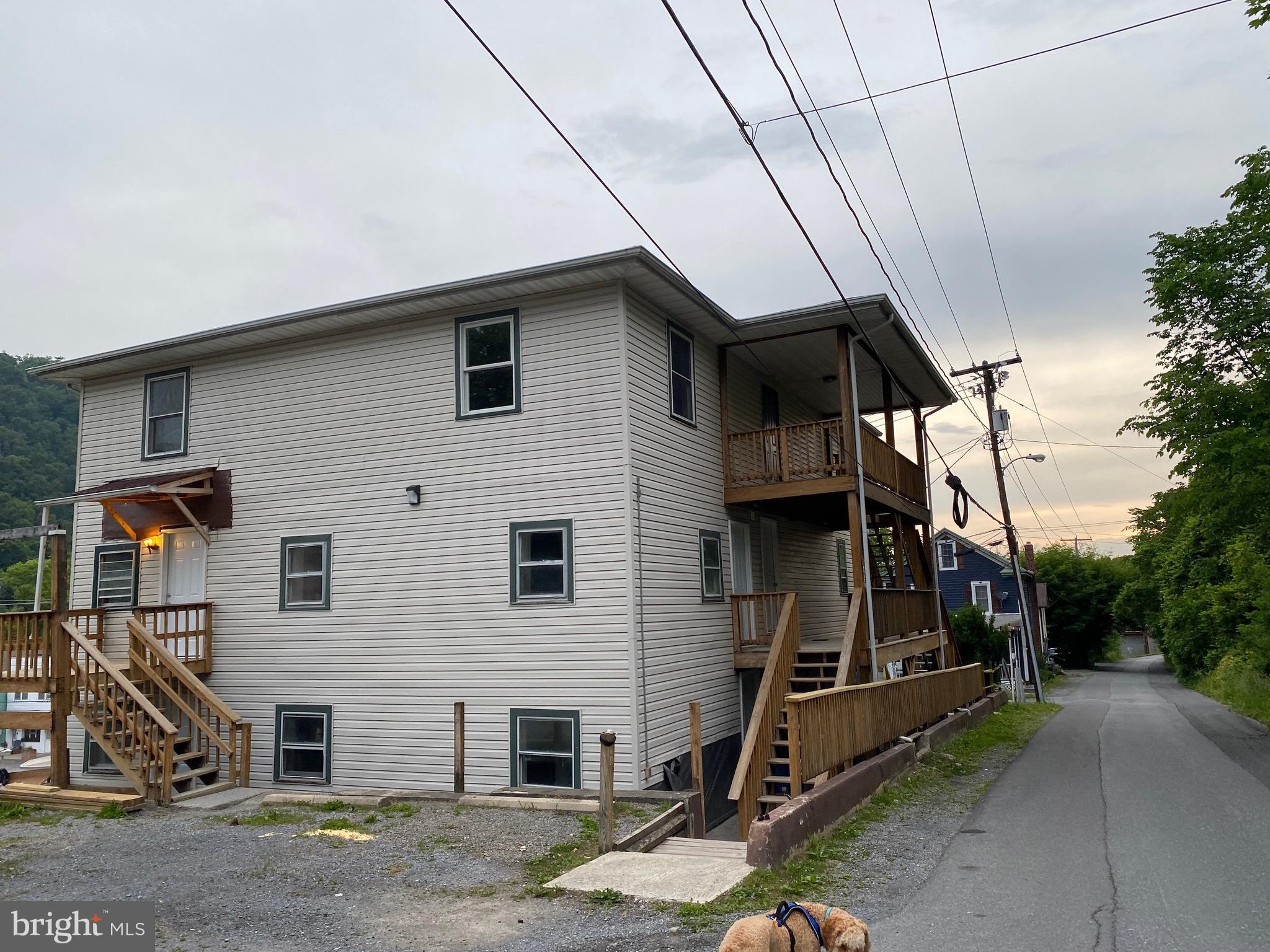 BERKELEY SPRINGS - Residential Lease