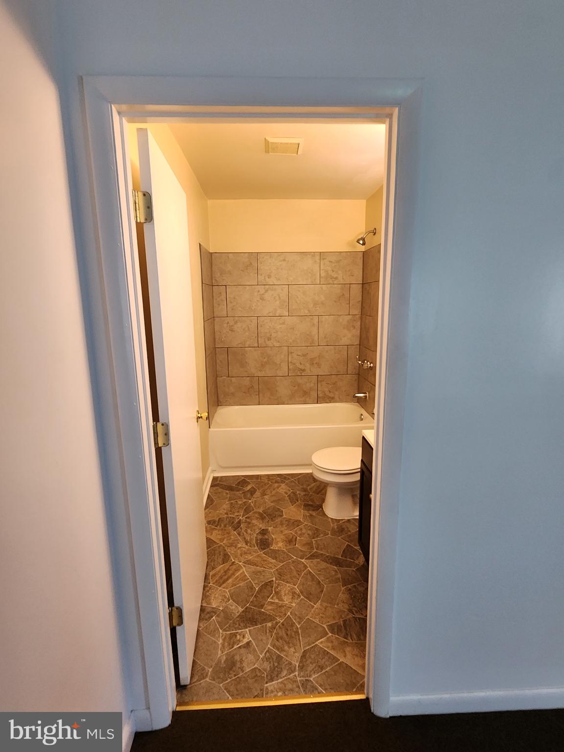 BERKELEY SPRINGS - Residential Lease