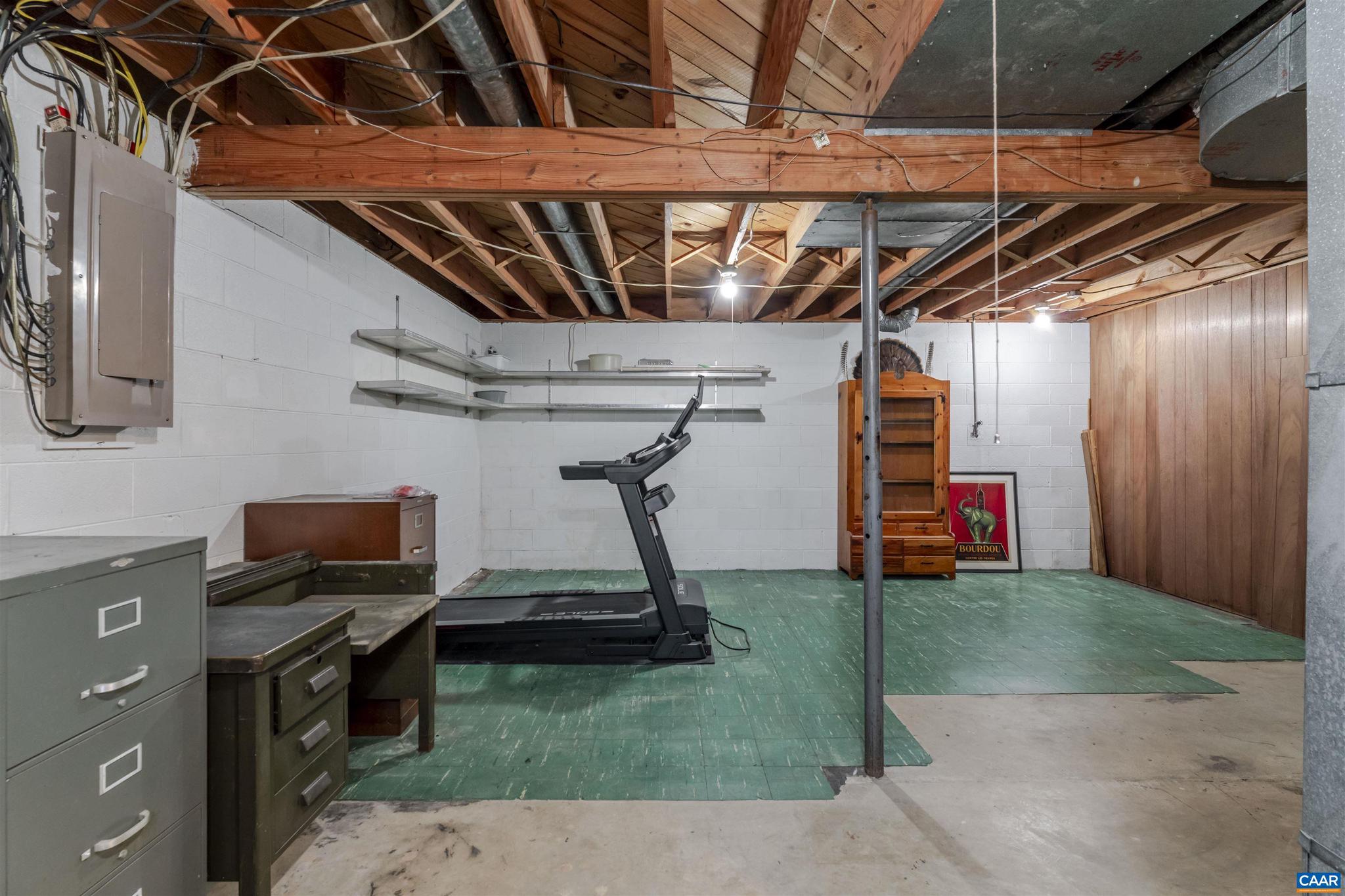 BLUE RIDGE SHORES - Residential