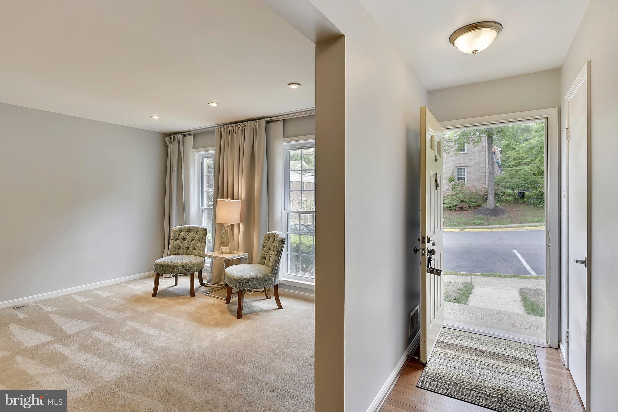 CROWNLEIGH - Residential