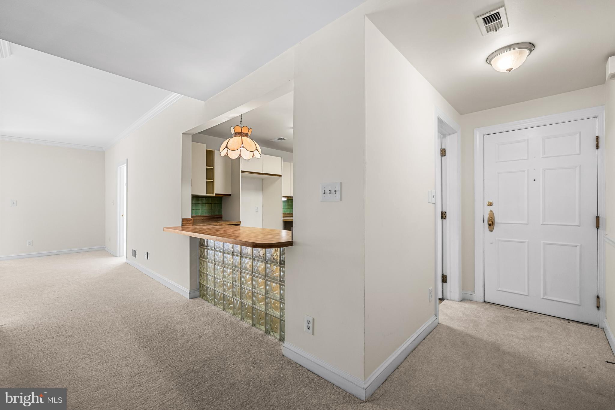 DEVON HILL - Residential