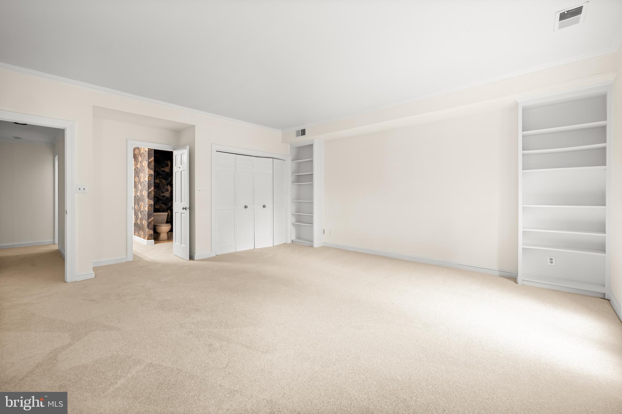 DEVON HILL - Residential