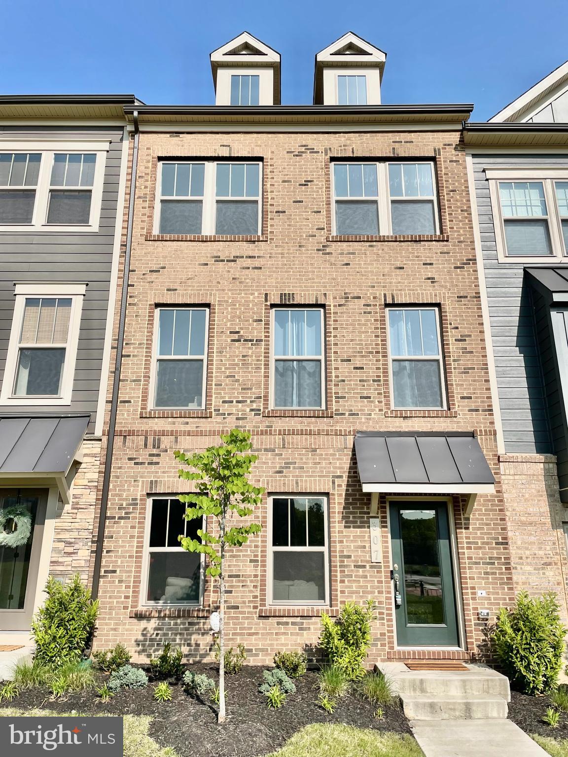 TUSCARORA VILLAGE - Residential