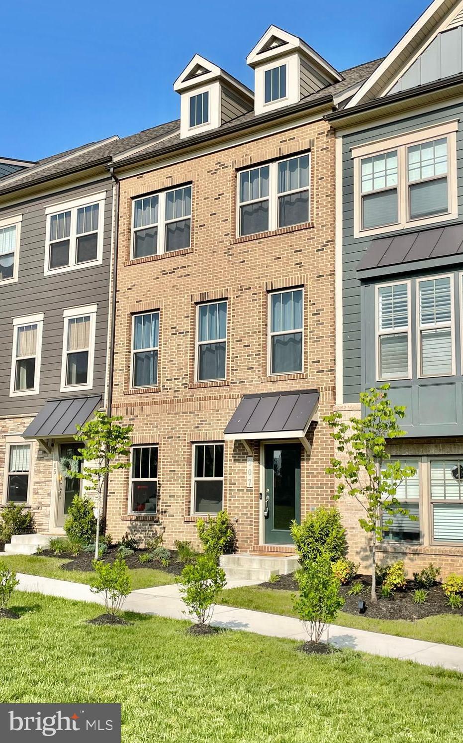 TUSCARORA VILLAGE - Residential