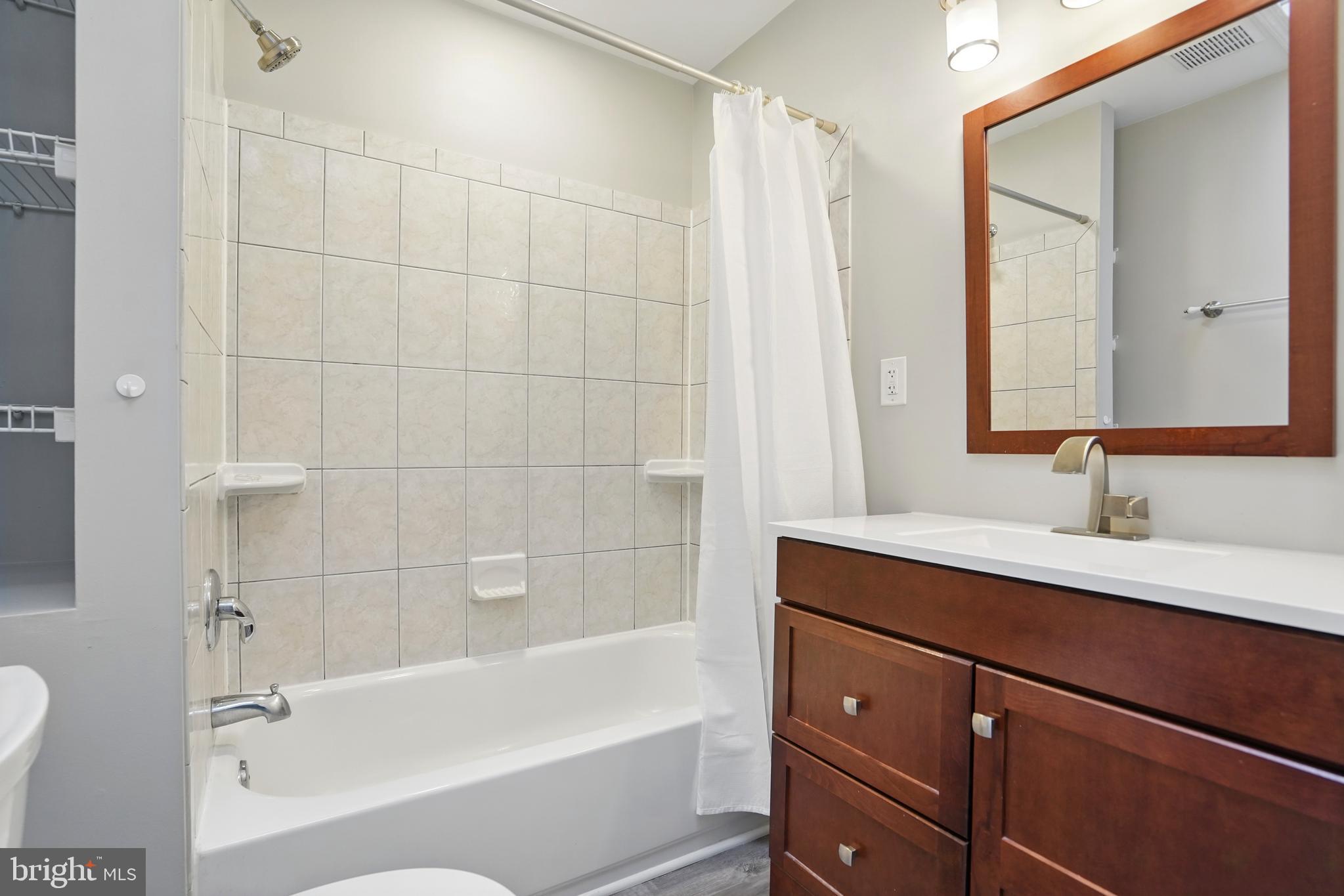 PATTERSON PARK - Residential Lease