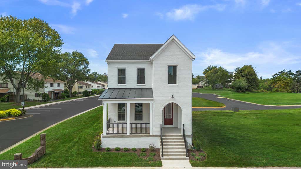 Photo of 1 Main Street #SHEA 24-R2, MANASSAS, VA 20110 (MLS # VAMN2011822)