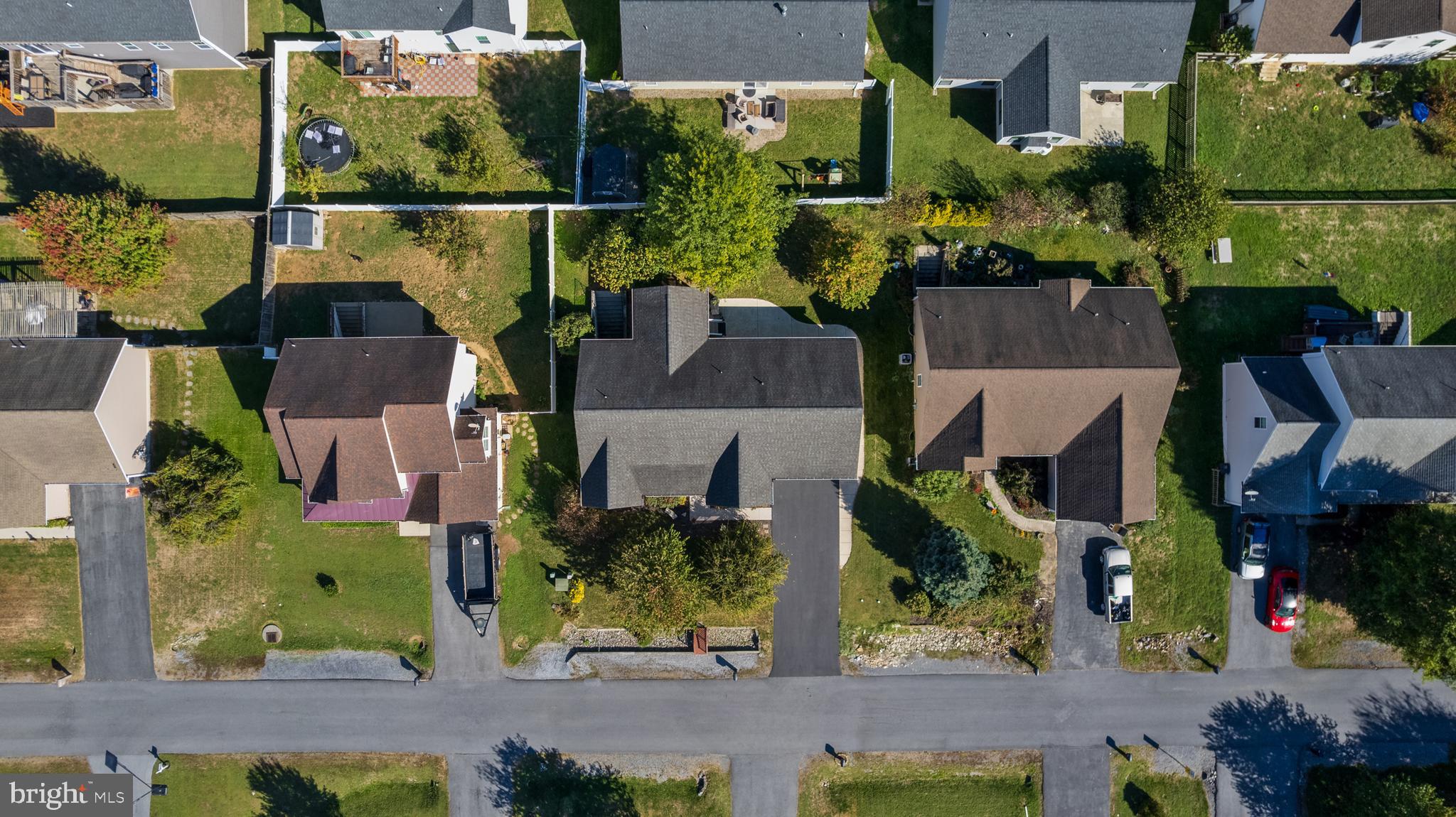 CRESTFIELD - Residential