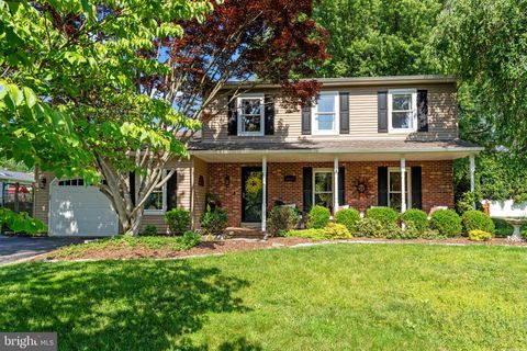 1569 SILVER LAKE ROAD LANGHORNE PA 19047