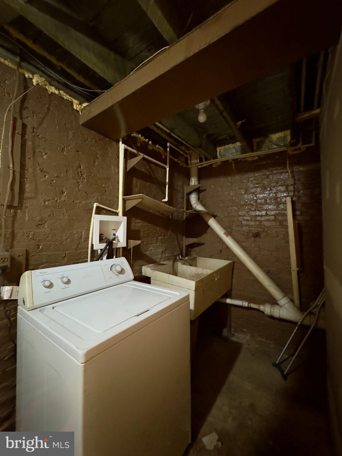 MORRELL PARK - Residential Lease